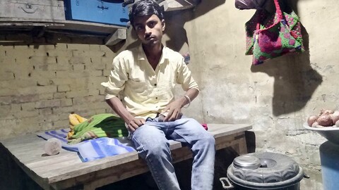 Der indische Junge Annu Kumari bekommt bei einer Handjob-Session seinen ersten Geschmack von einem großen schwarzen Penis. HD Gay movie