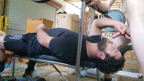 목구멍에 사정, 목구멍 섹스, 게이 사정 HD Gay movie