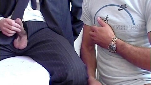 Finocchio, pompino gay, viene masturbata HD Gay movie