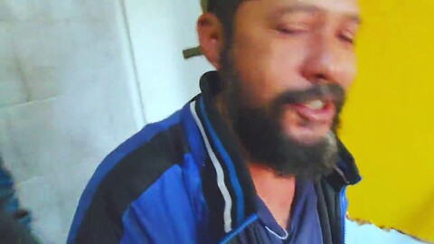 Morgenspaß mit dem behaarten Redneck Stink Hairymale HD Gay movie